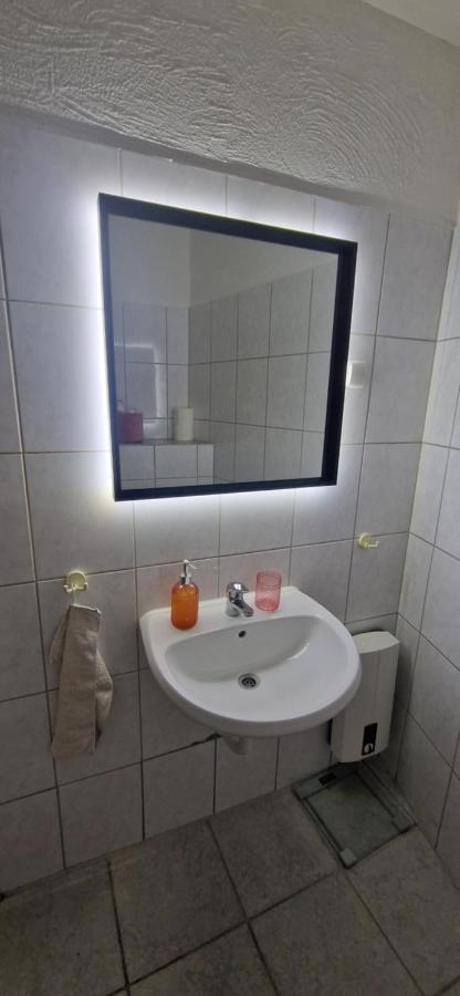 65qm Ferienwohnung Zentrum * Düsseldorf